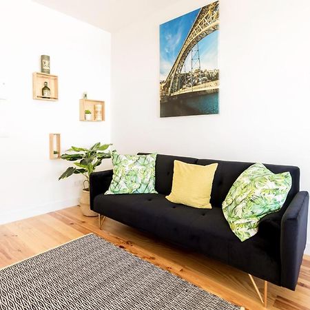 Guest H4U - Porto Batalha City Center Luaran gambar