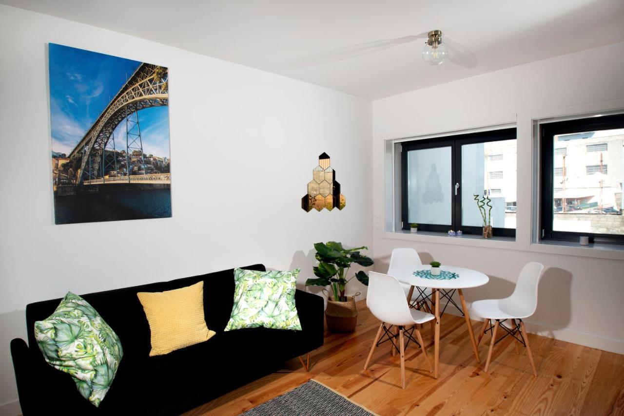 Guest H4U - Porto Batalha City Center Luaran gambar