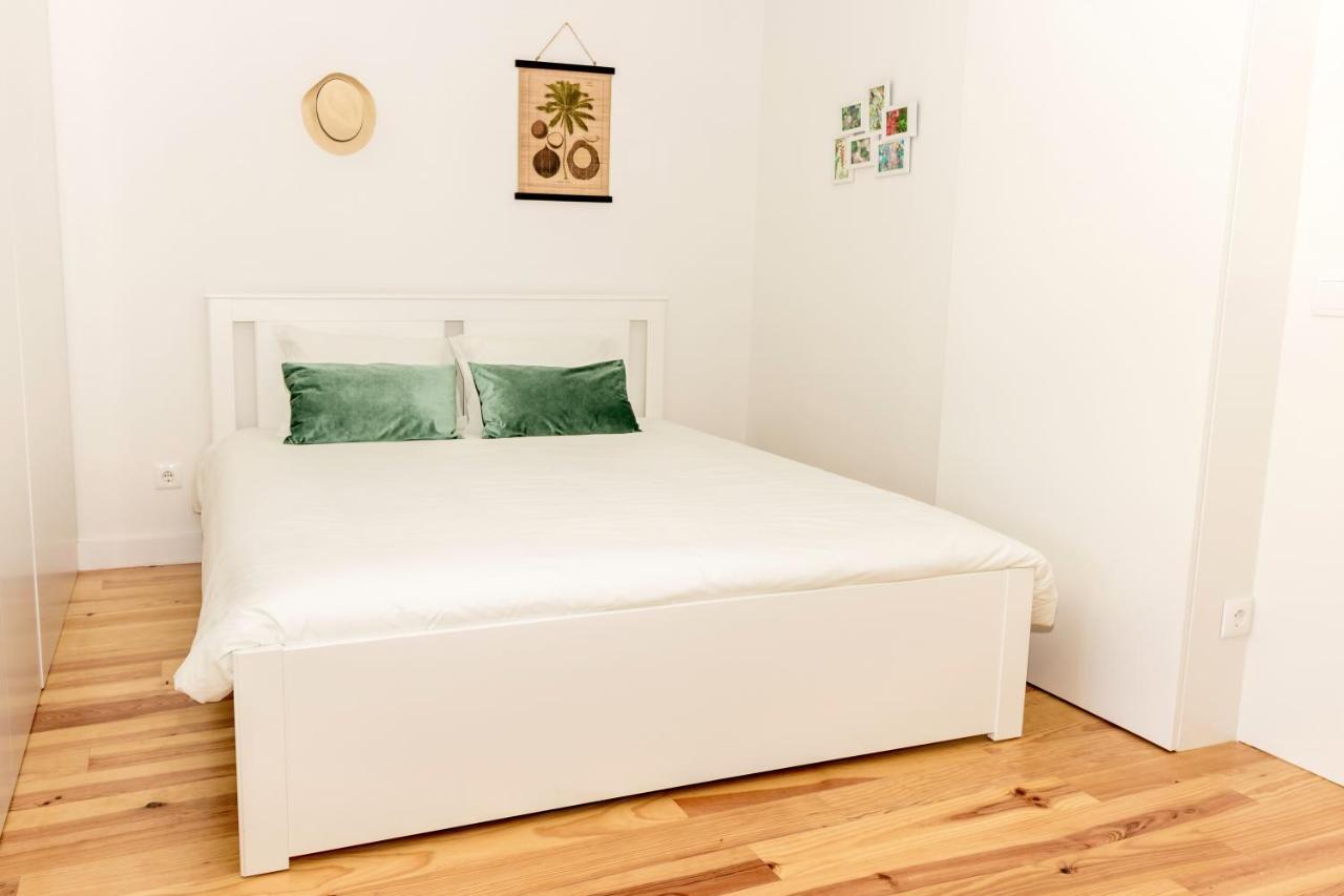 Guest H4U - Porto Batalha City Center Luaran gambar