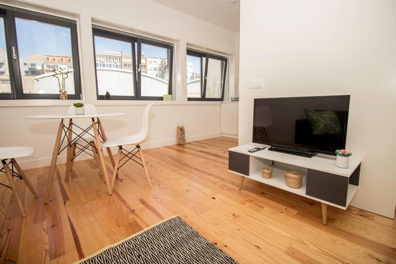 Guest H4U - Porto Batalha City Center Luaran gambar