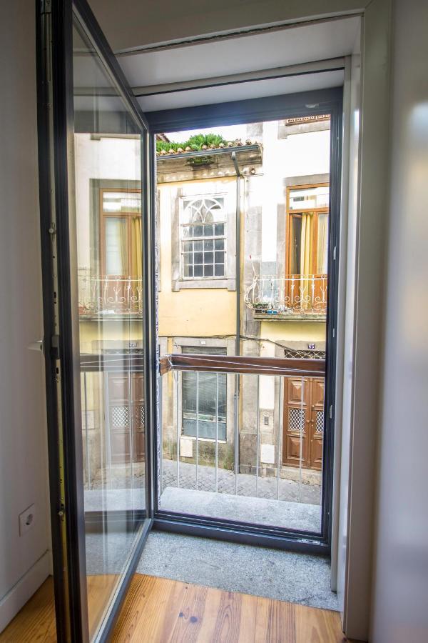Guest H4U - Porto Batalha City Center Luaran gambar