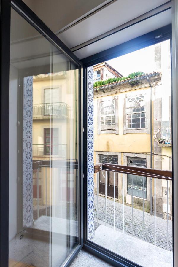 Guest H4U - Porto Batalha City Center Luaran gambar